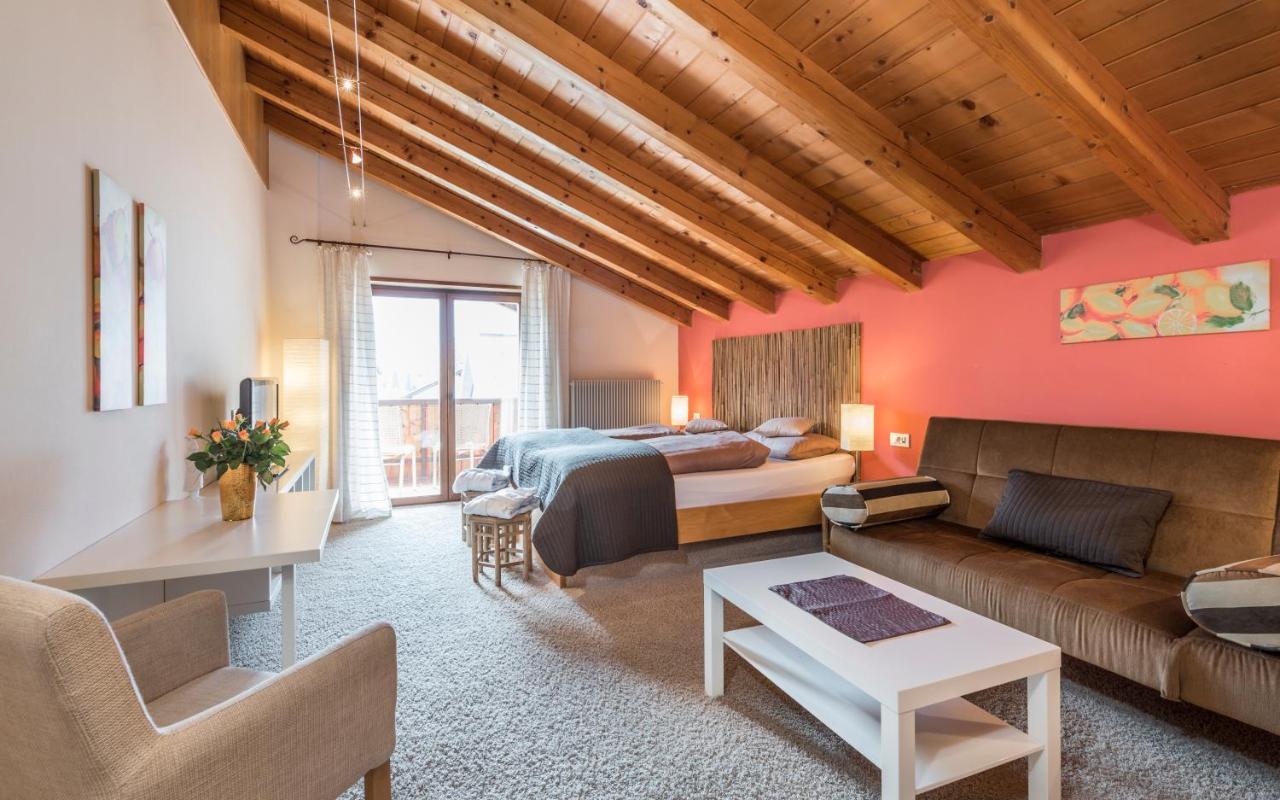 Hotel Bamboo Колдрано Екстериор снимка