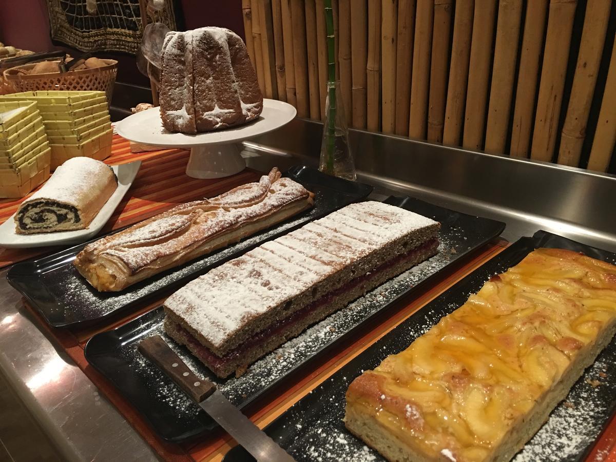 Hotel Bamboo Колдрано Екстериор снимка
