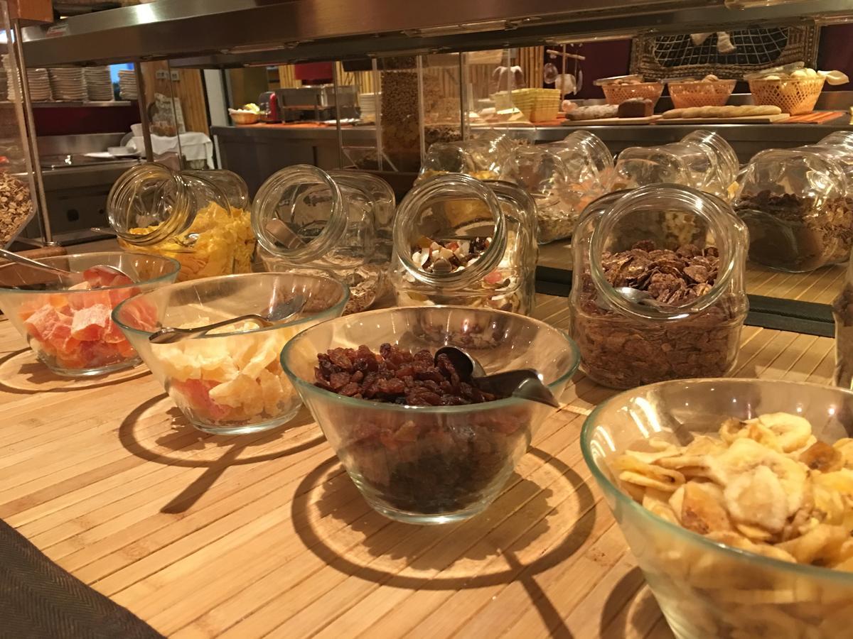 Hotel Bamboo Колдрано Екстериор снимка